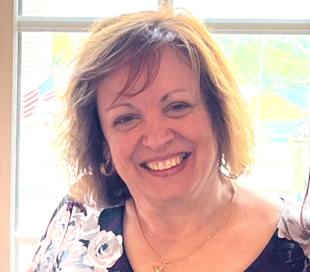 Carmelia Ferreira Profile Photo