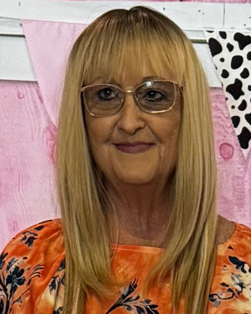 Rosie Lang Profile Photo