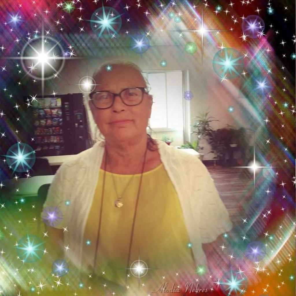 Vickie Thompson