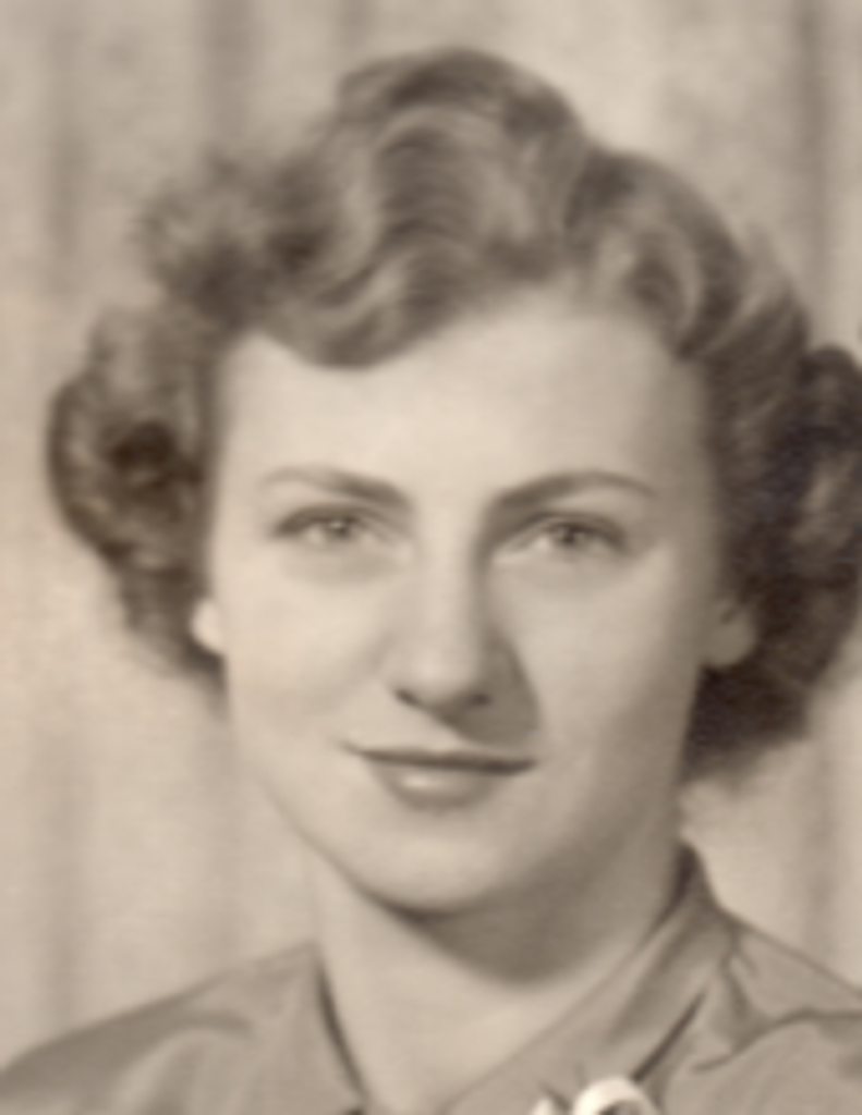 Lillian Elisabeth Roeder