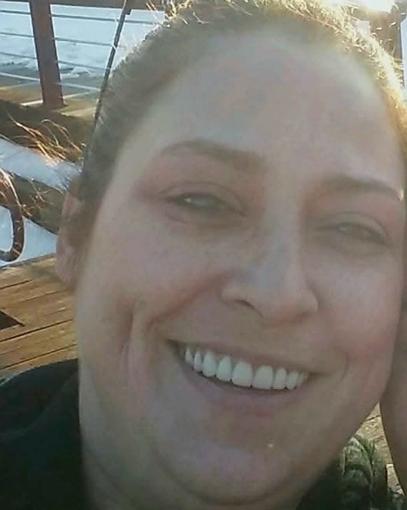 Lisa M. Feathers Profile Photo