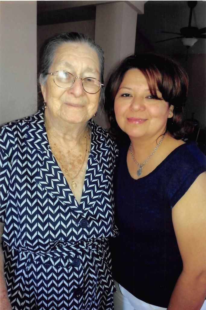 Santos Ana Menendez