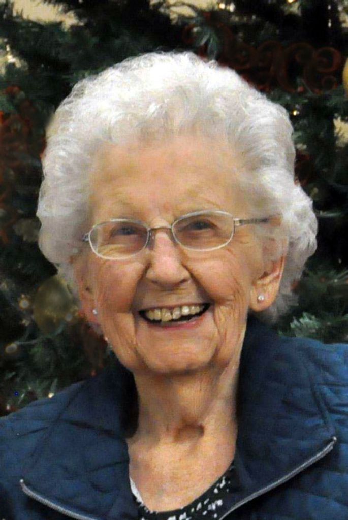 Charlotte (Hanson)  Hoff