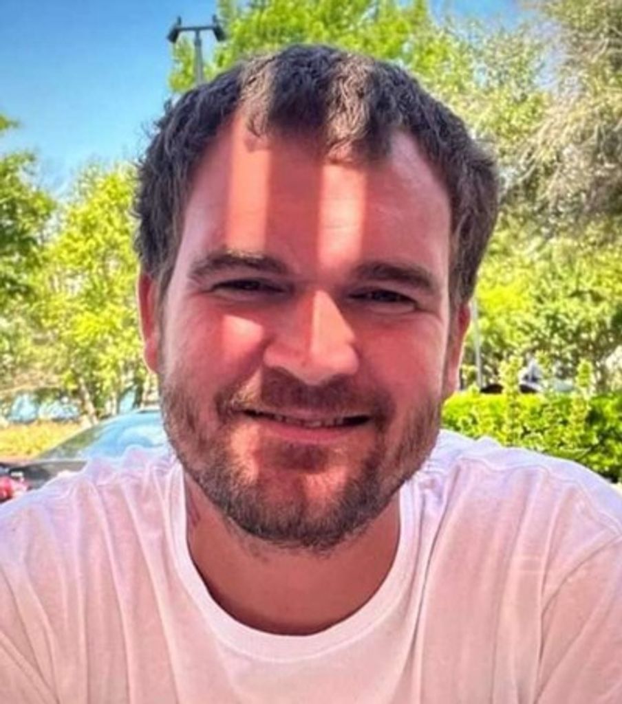 Logan Wayne Holloway Profile Photo