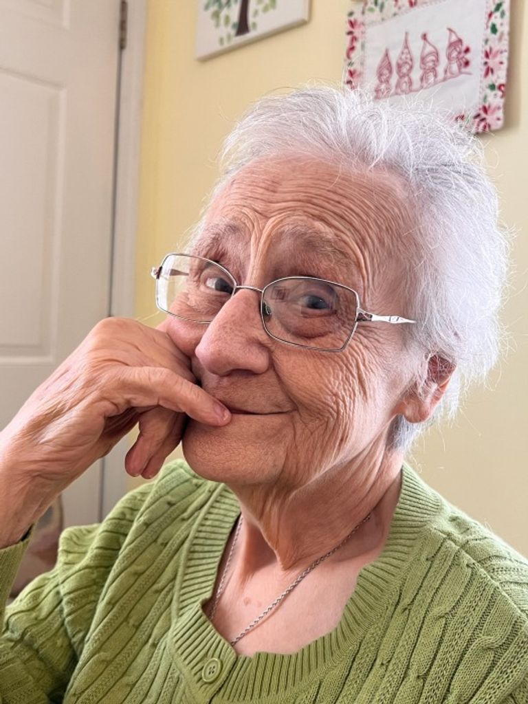 Joan Anna (Lando)  Duday