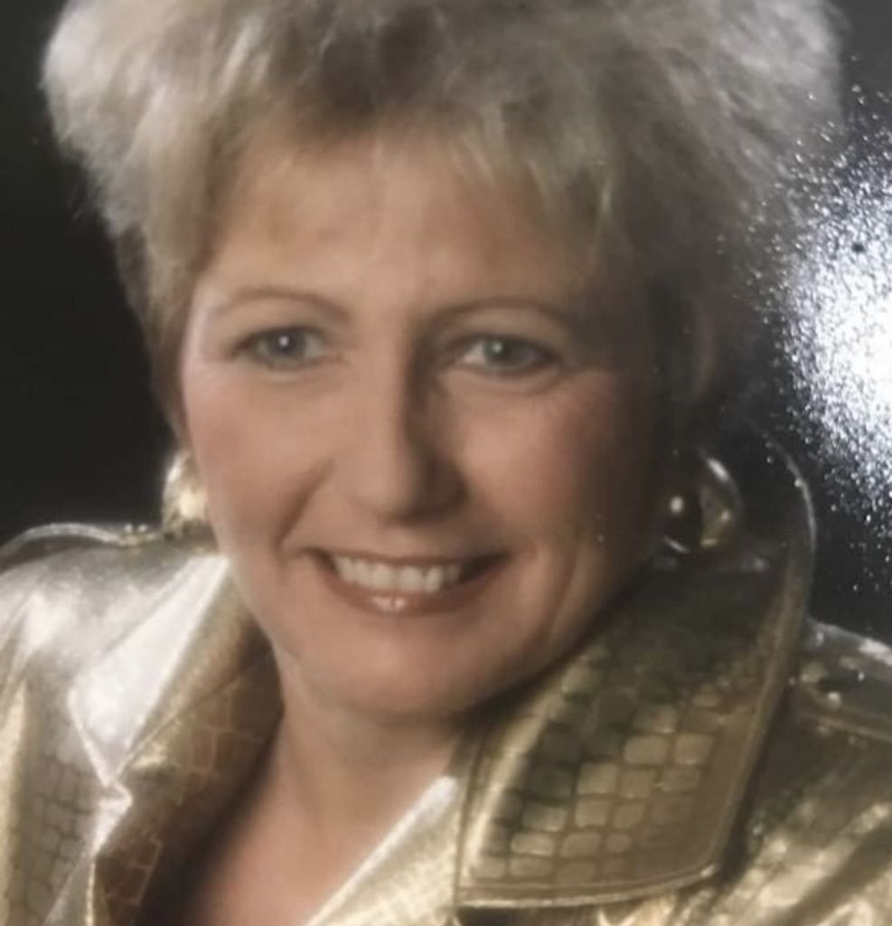 Brenda Earlene Holmes