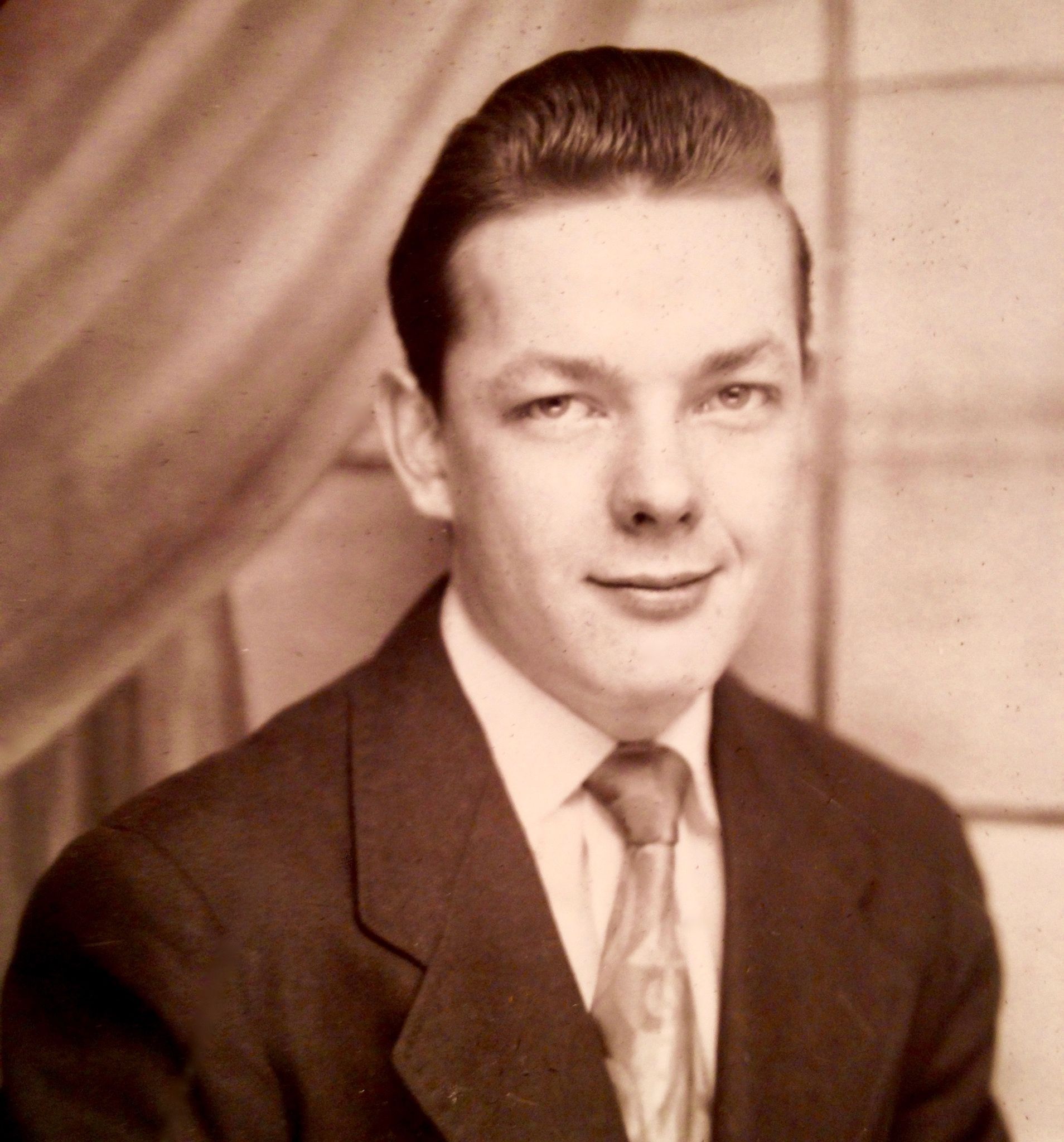 Harvey L. Miller Obituary May 11, 2022 - The Donohue Funeral Homes