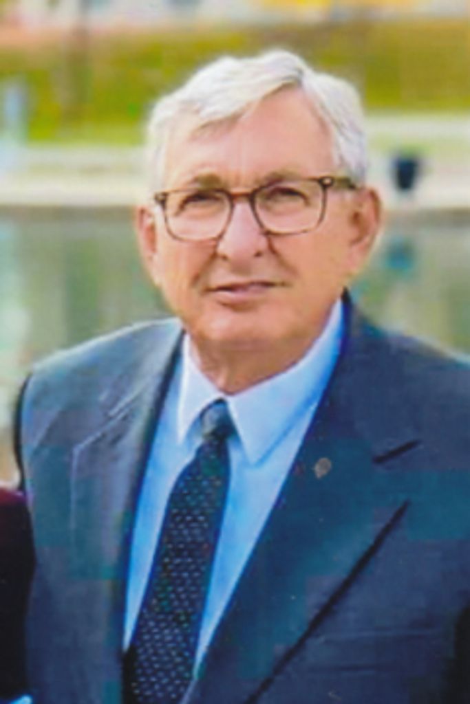 Dennis Keith Oliver Profile Photo