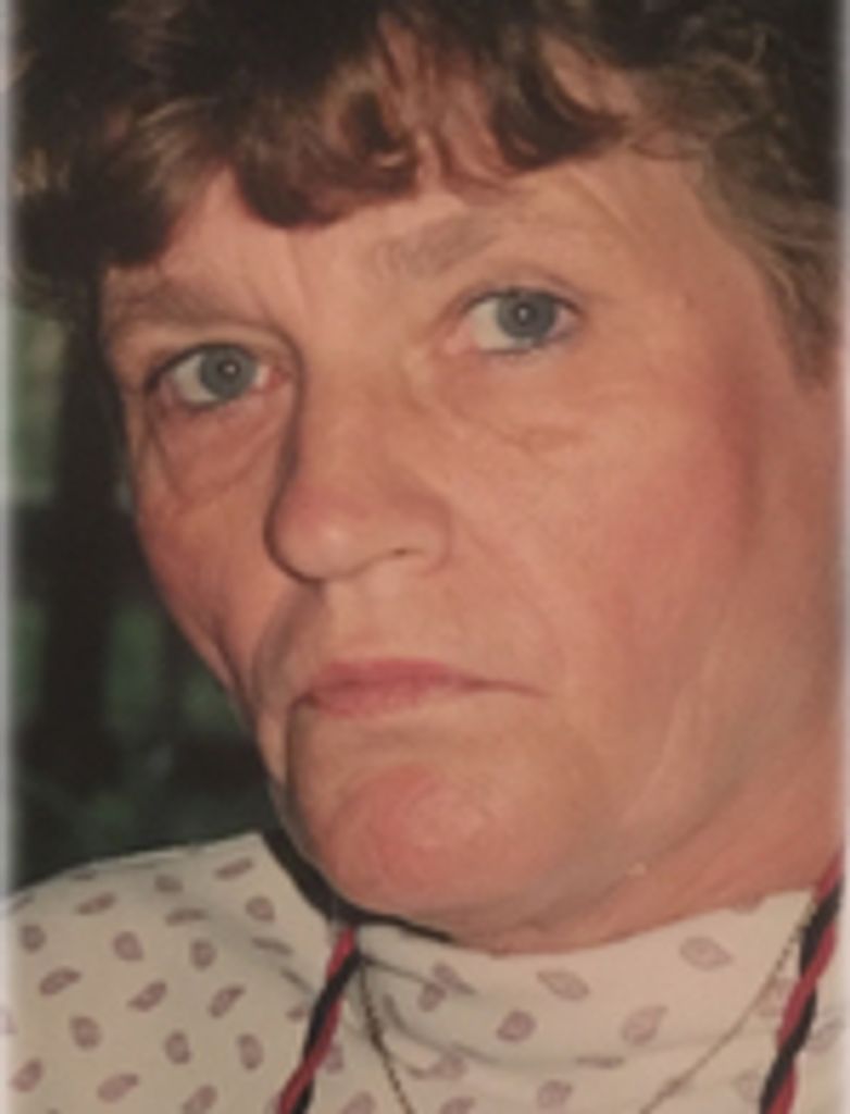 Nicky  Pattison Mrs.
