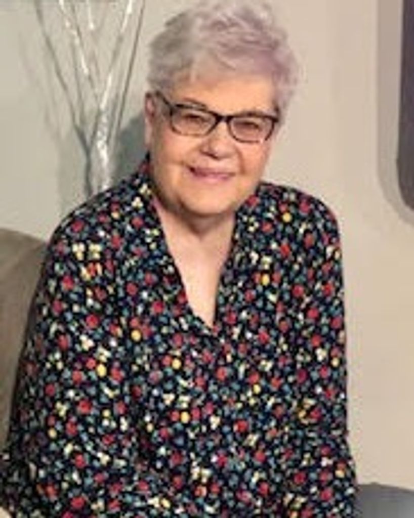 Mary Lou Cichon Profile Photo