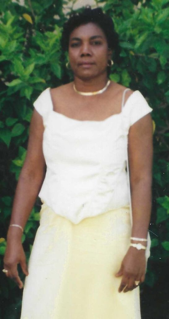 Yvette Elie Profile Photo