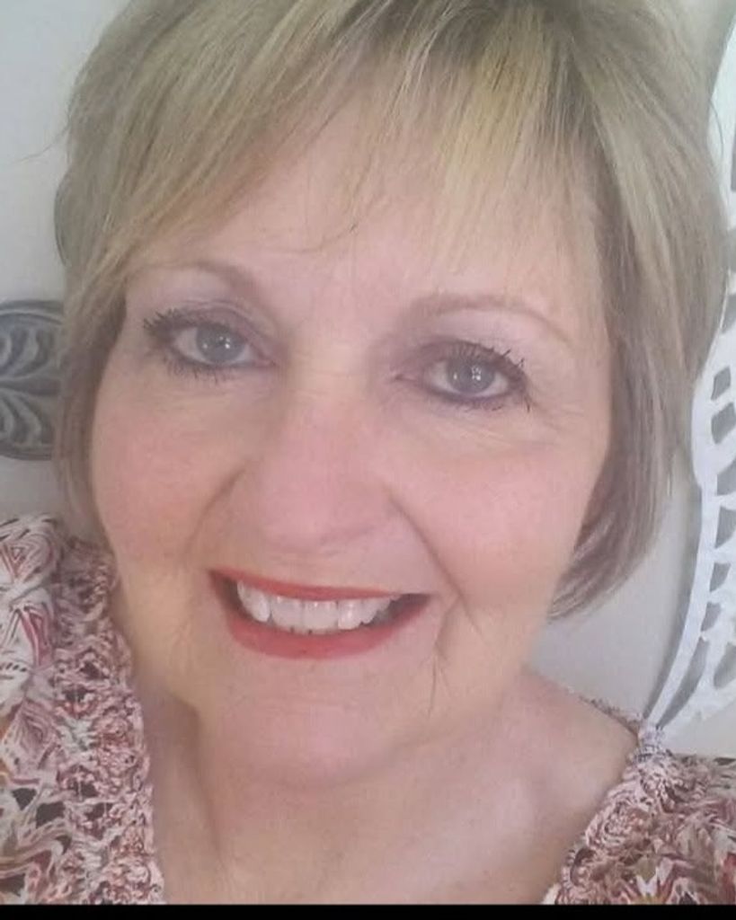 Donna Box Profile Photo