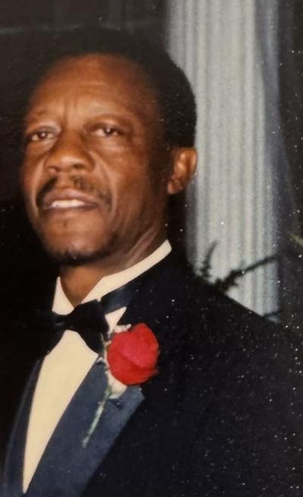 Charlie Singletary Profile Photo