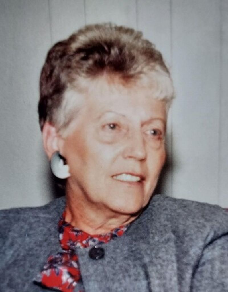 Ellen Rose Schopis Profile Photo