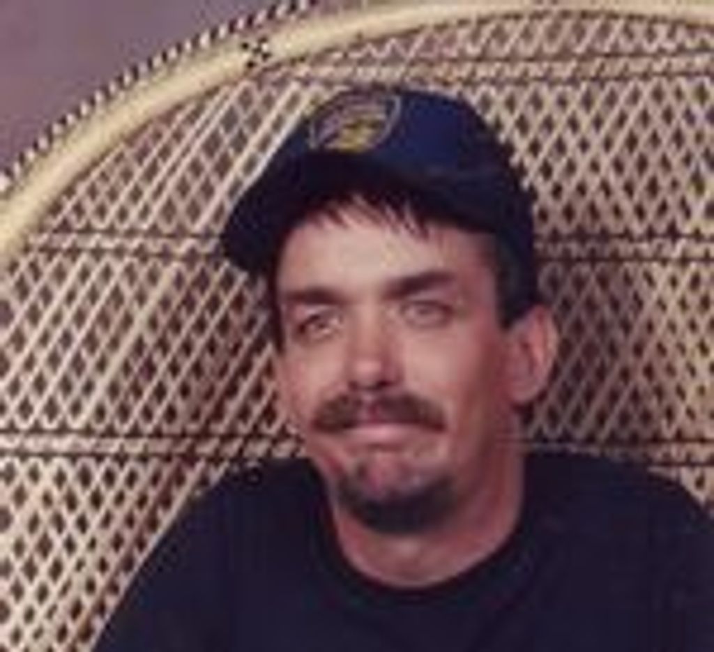 Robert L Schnabel