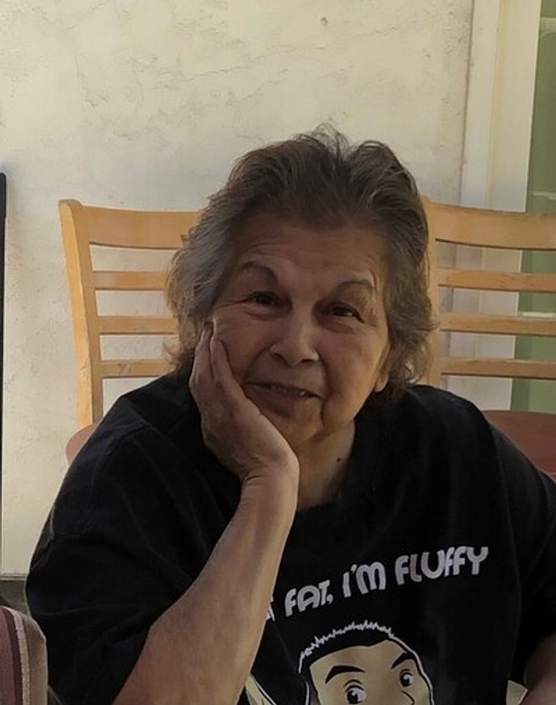 Rose Corona Campos Profile Photo