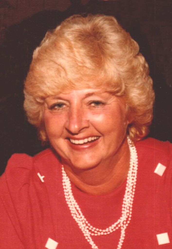 Carol Lee (Moyer)  Segnitz