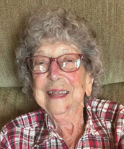 Helen R. (Pressel)  Pitsinger photo gallery thumbnail 1 of 96