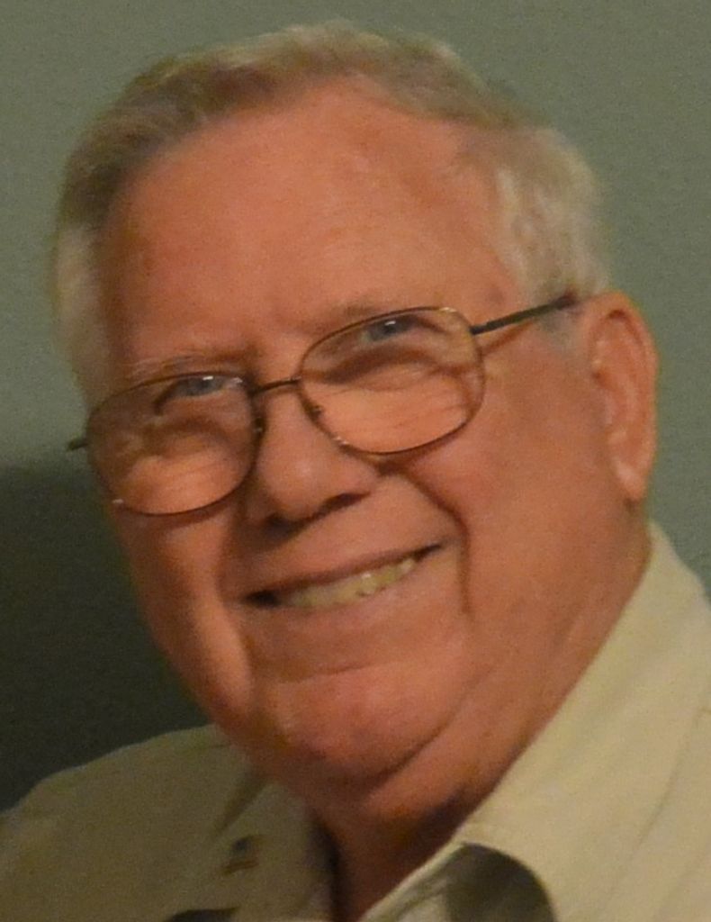 Alex Martin Mckenzie Profile Photo