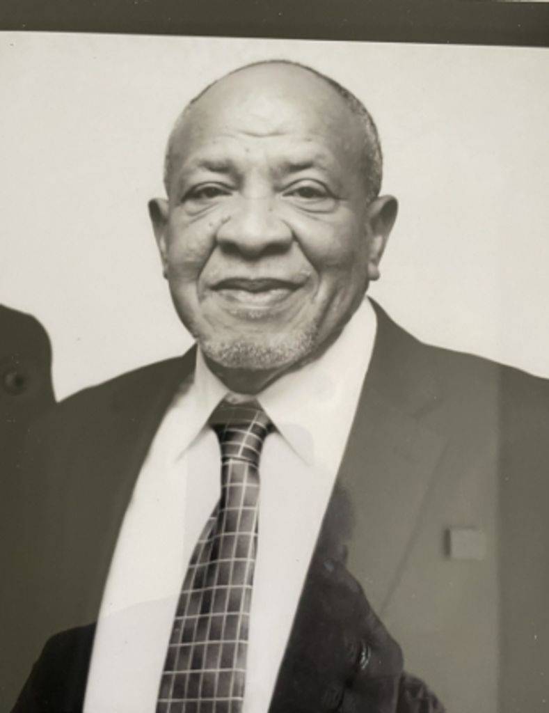 Thomas J Foxx, Jr. Profile Photo