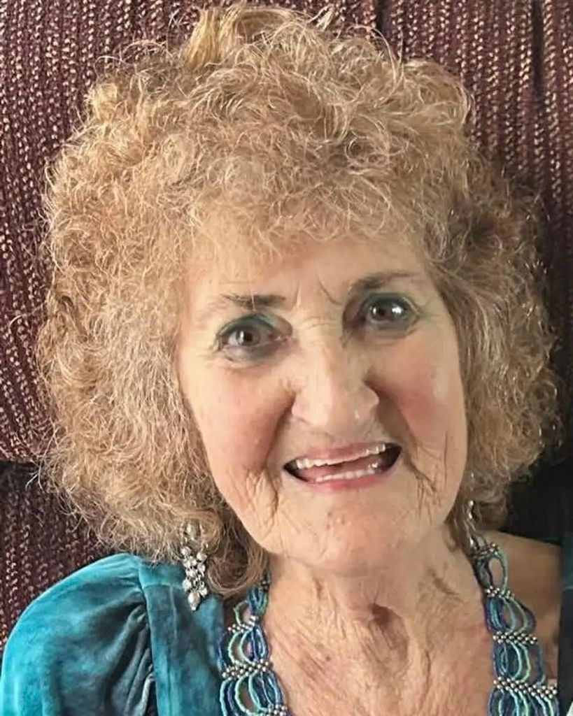 Gloria Hinders Profile Photo