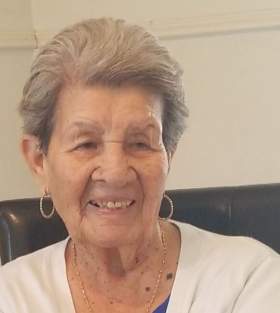 Angela Gallegos De Zubia