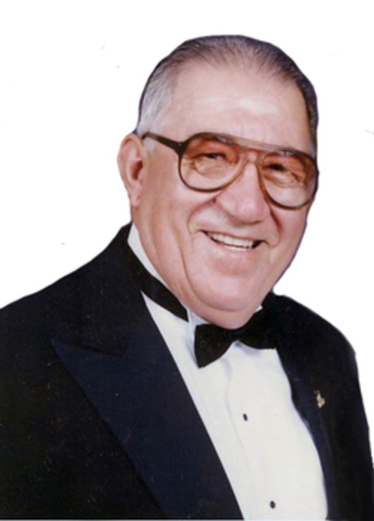 Manuel Salinas