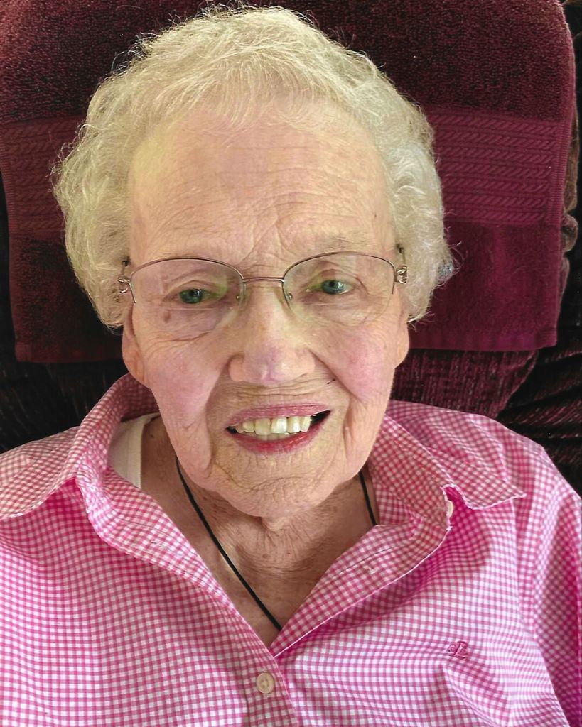 Maxine Violet Lessard