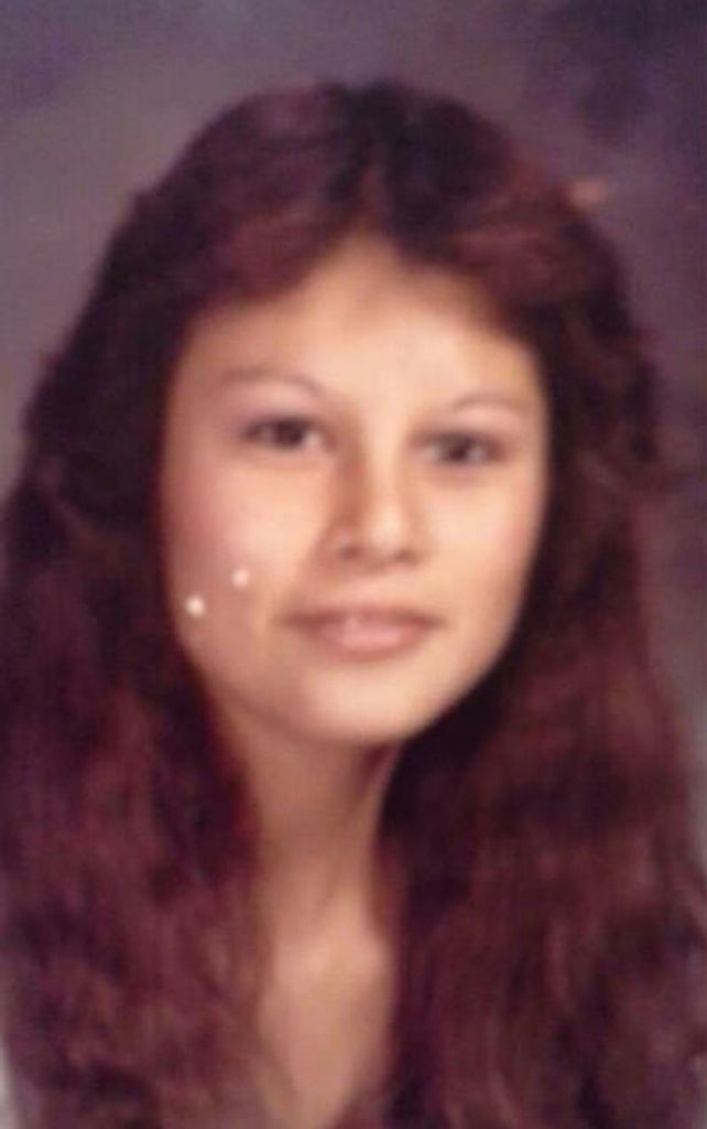 Lorenda L Middletent-Long Crow Profile Photo