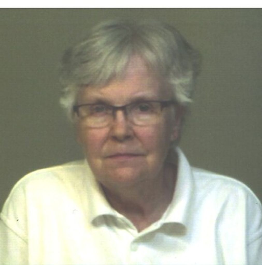 Donna Whalen Profile Photo