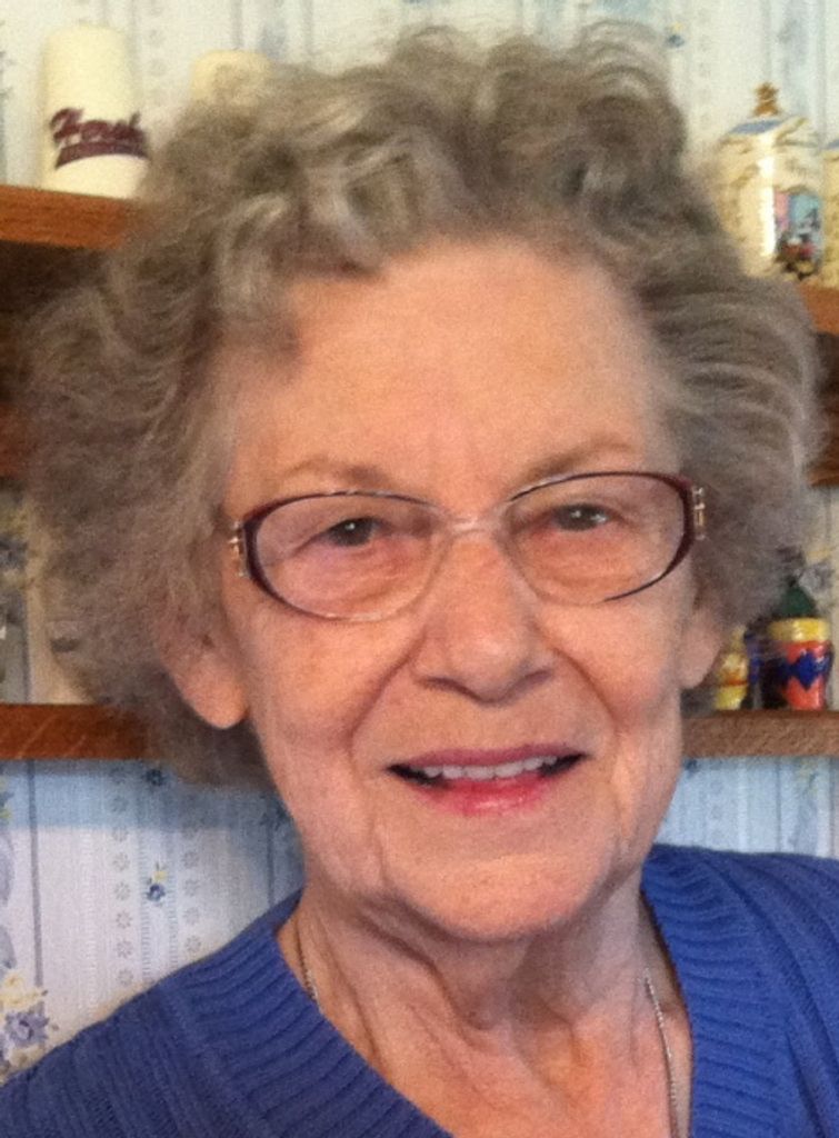 Evelyn  Doris Brewer