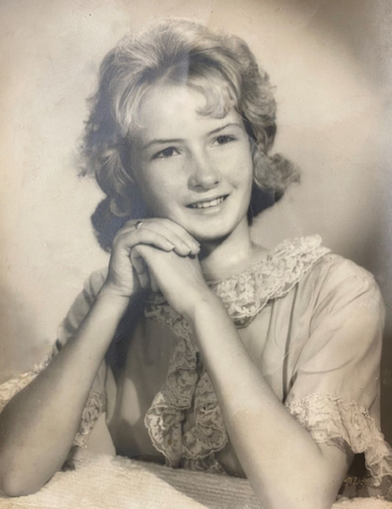 Annie Grace Carson Profile Photo