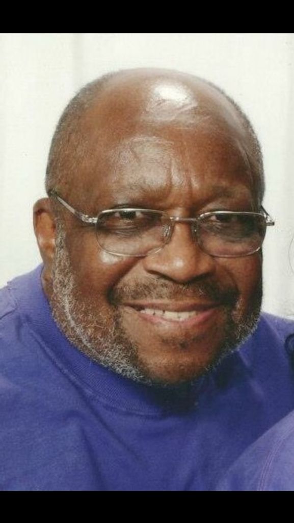 Emanuel Chaplin Profile Photo