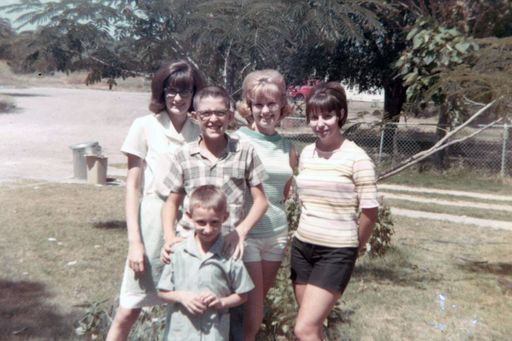 Linda Carol "Wendy" (Allen)  Martin photo gallery thumbnail 58 of 122