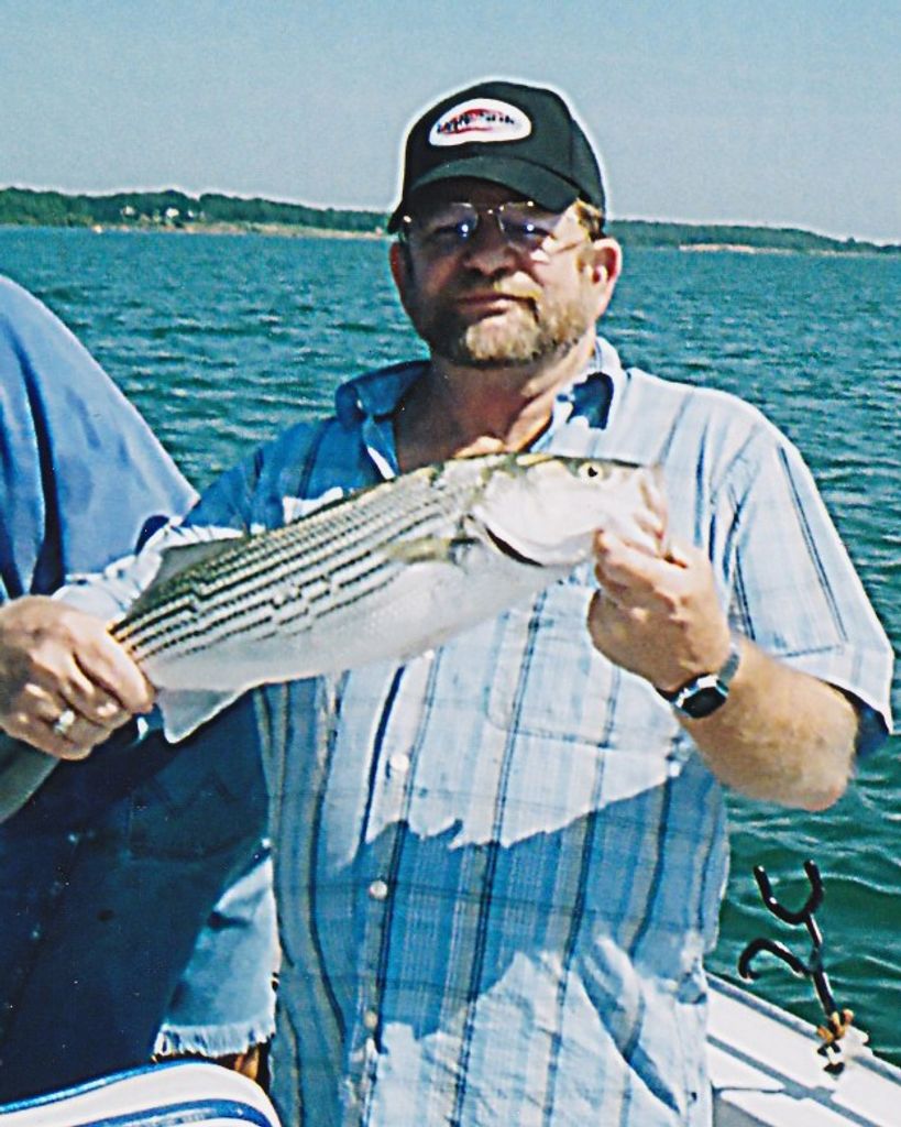 Robert "Bob" Hamilton