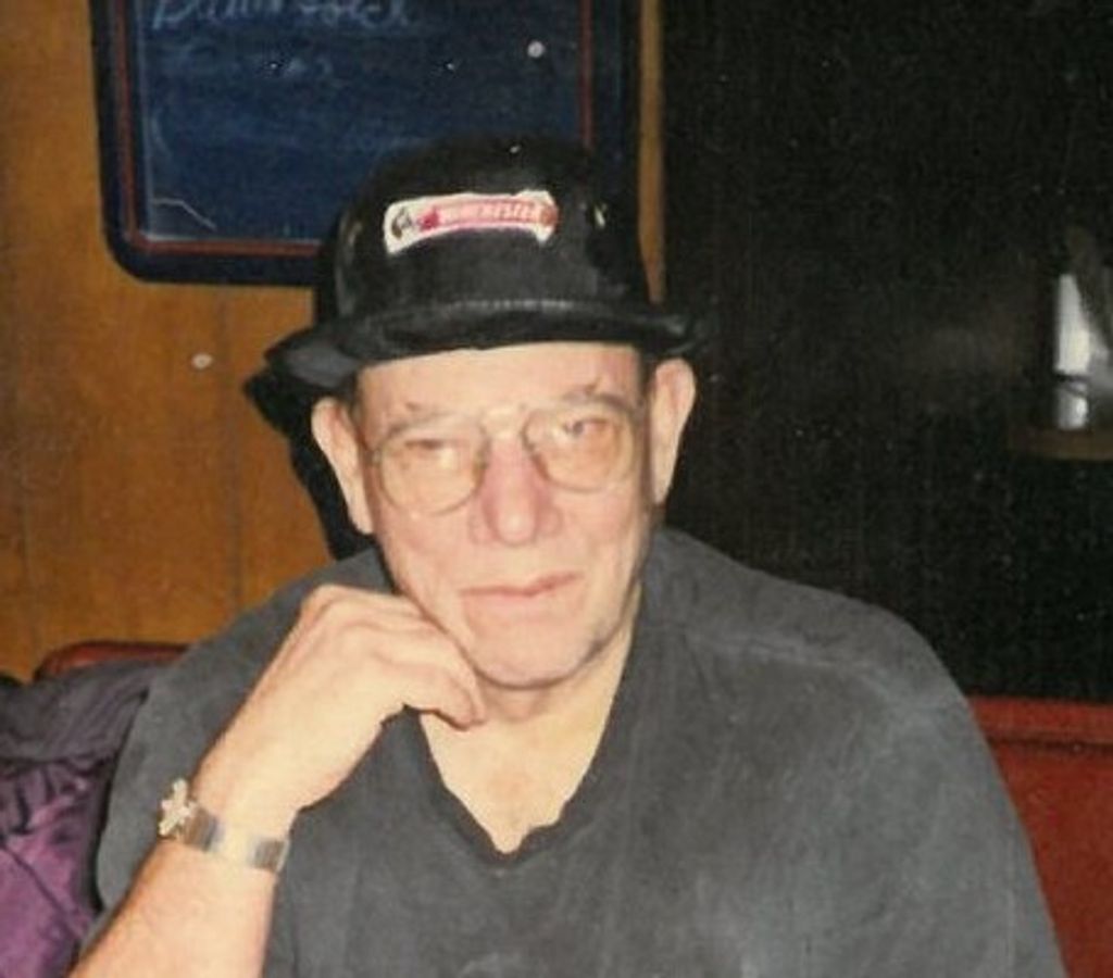 Victor Lloyd Oliver Profile Photo