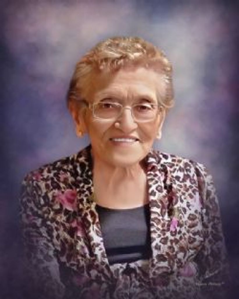 Virginia Robles Profile Photo