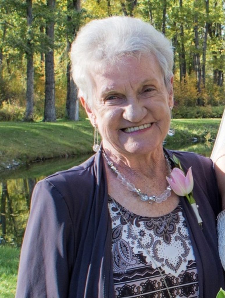 Roberta "Berta" Connors - Clowes Profile Photo