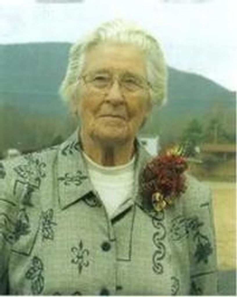 Pauline Earls