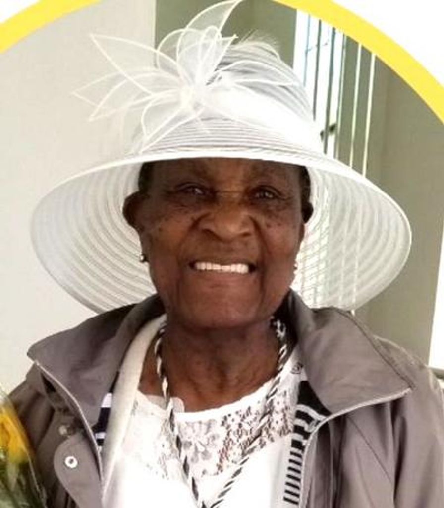 Mrs. Della Mae Robertson Profile Photo
