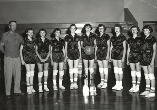 Mary Lou Holt photo gallery thumbnail 8 of 58