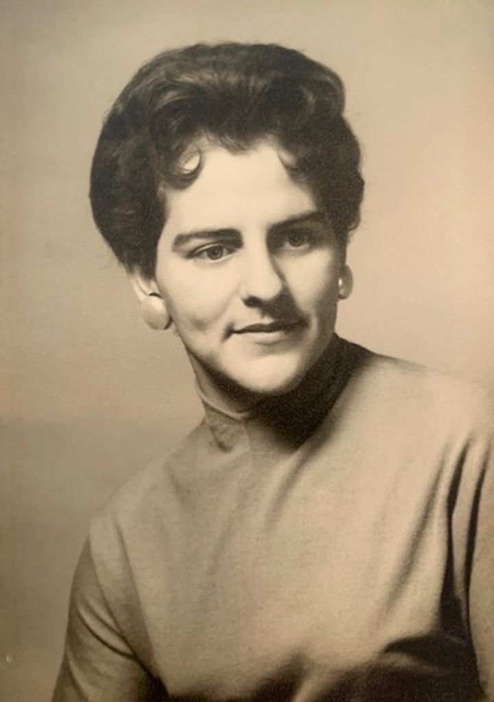 Ramona K. Geubelle-Favinger Profile Photo