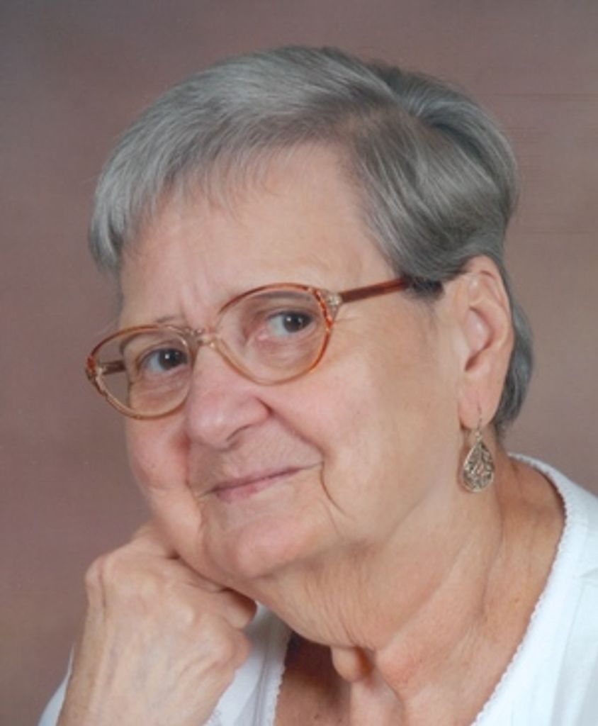 Sue A Holmes