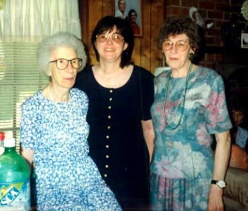 Ruth Alice Sizemore photo gallery thumbnail 39 of 50