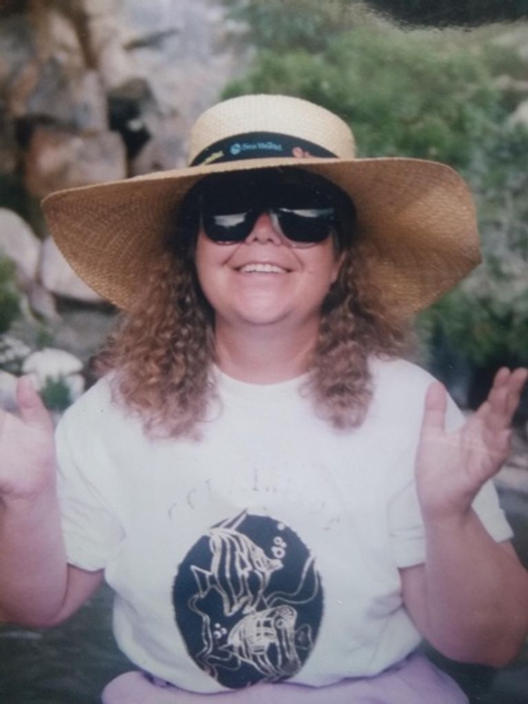 Donna Lorraine Hanson Profile Photo