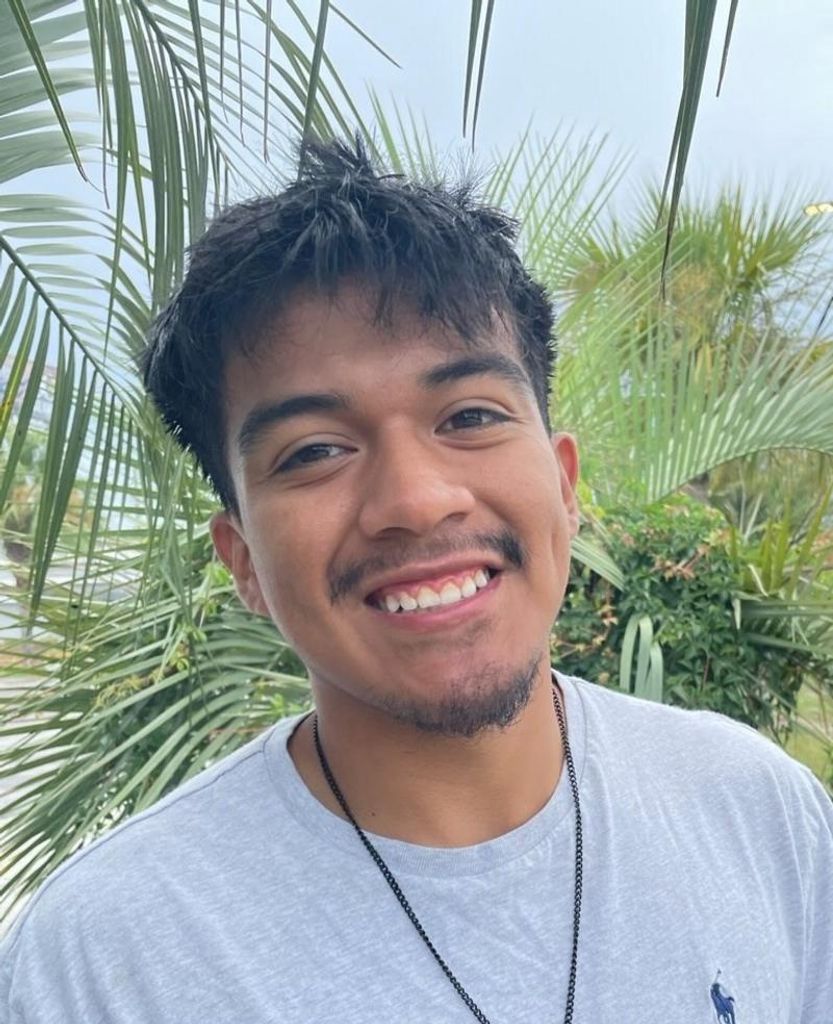 Luis Donis Profile Photo