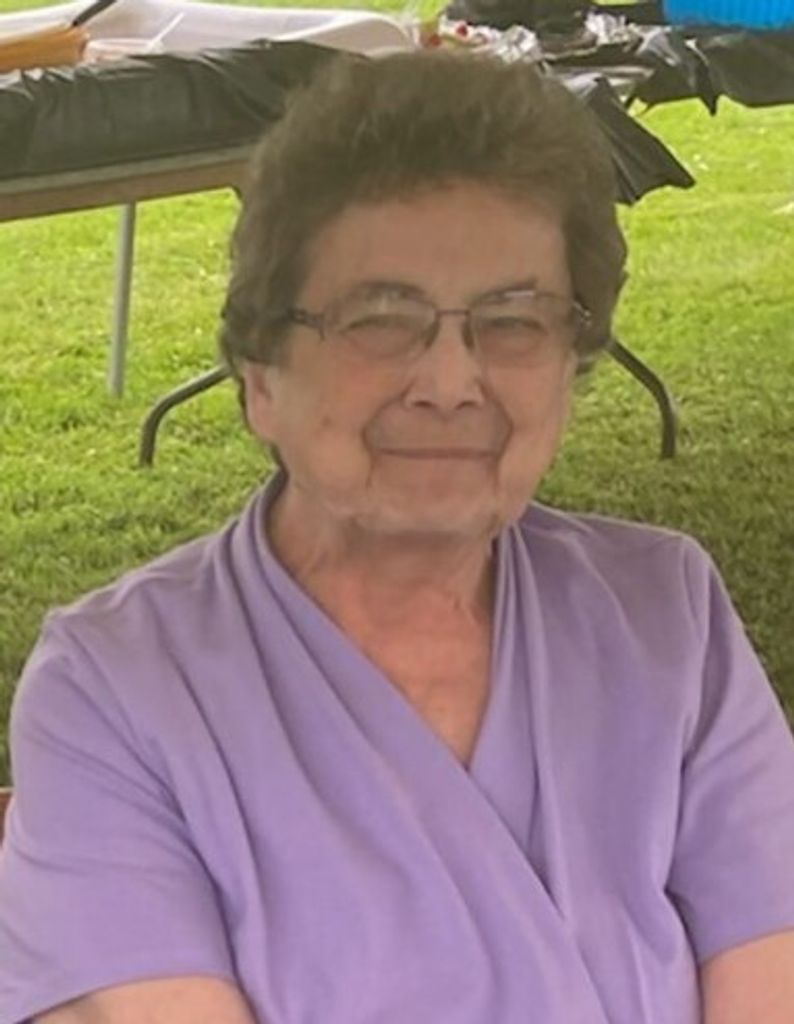 Darlene Kay (Fry)  Urich