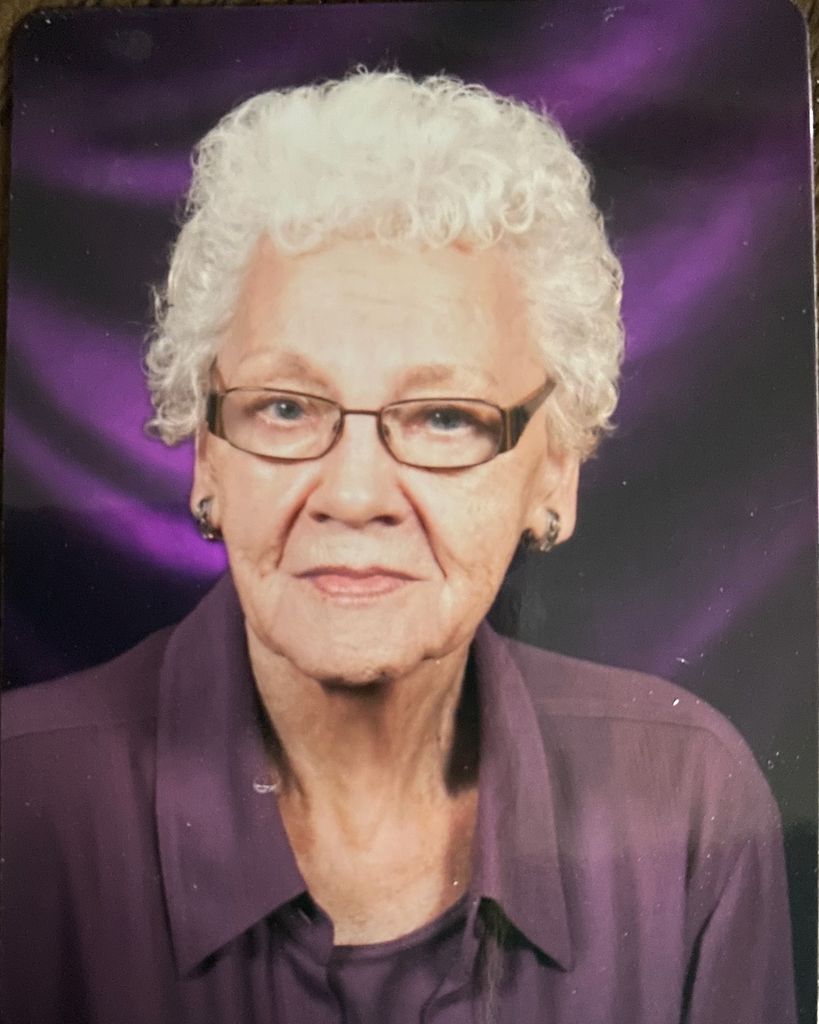 Mavis Eleanor Lage Profile Photo