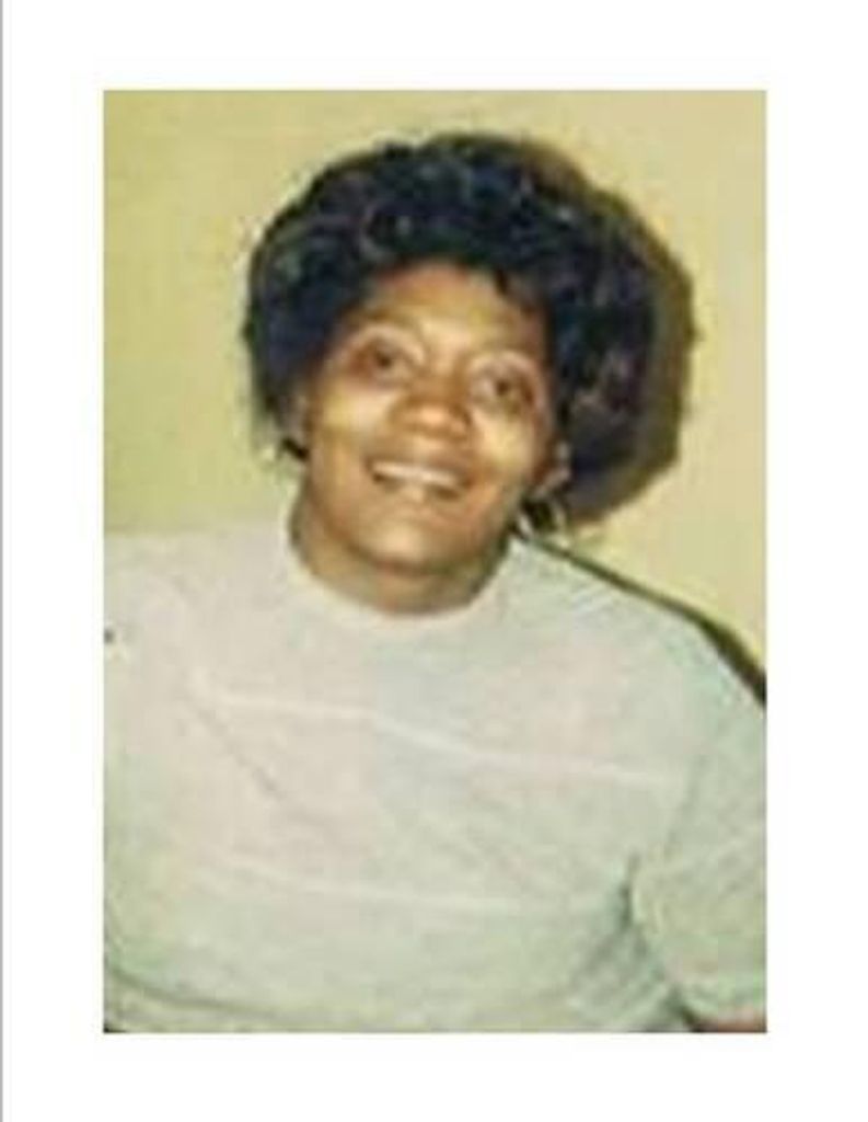 Evelyn Juanita Oliver