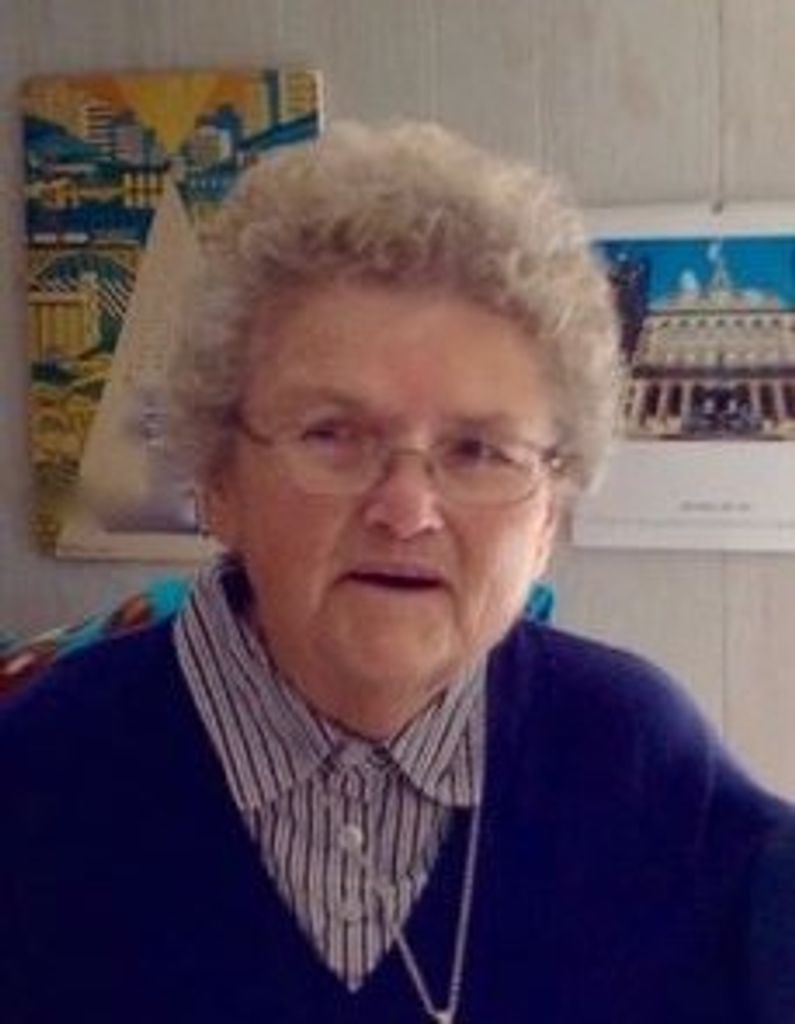 Helga I. (Luethje)  Trummer